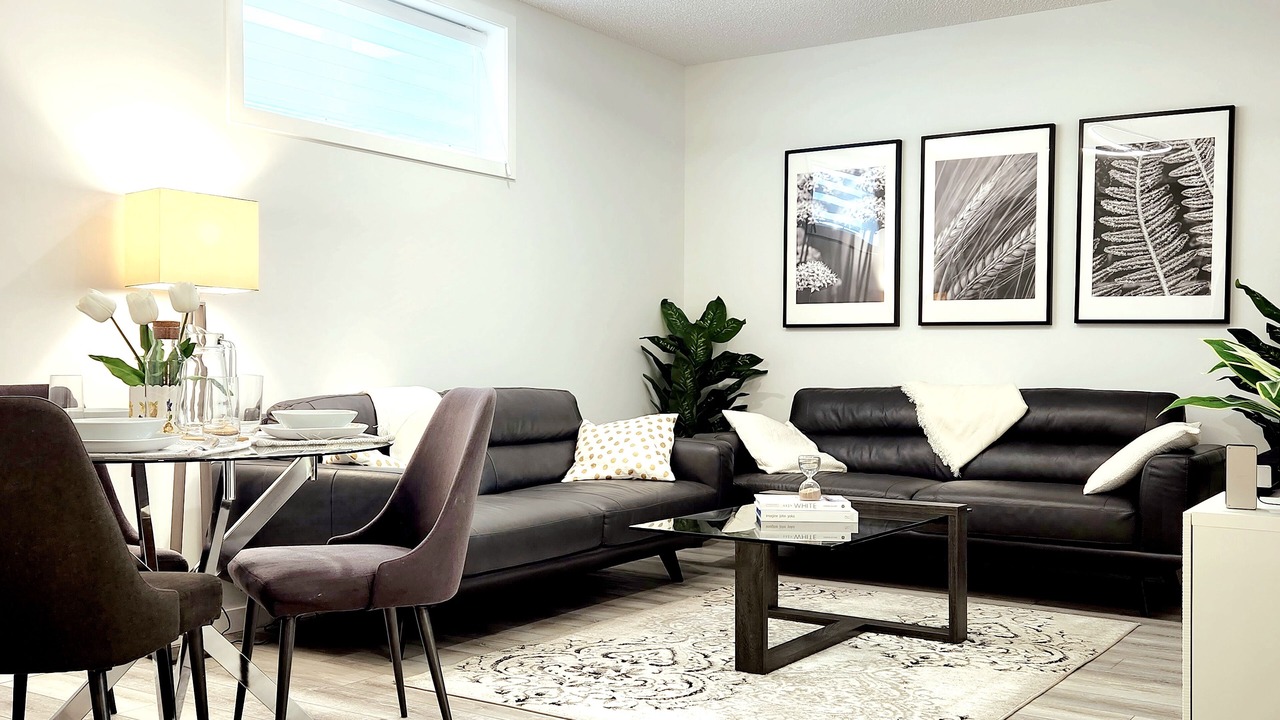 Photo of Livingroom in Southeast Calgary