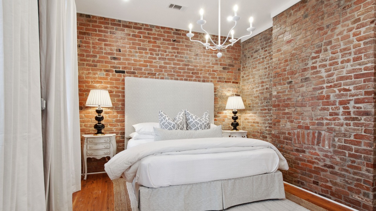 Photo of Bedroom in Lower Garden District