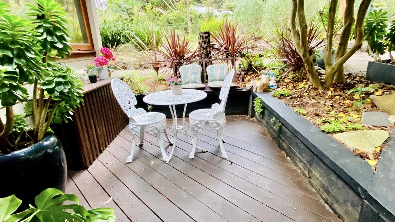 Photo of Outdoor in Tecoma