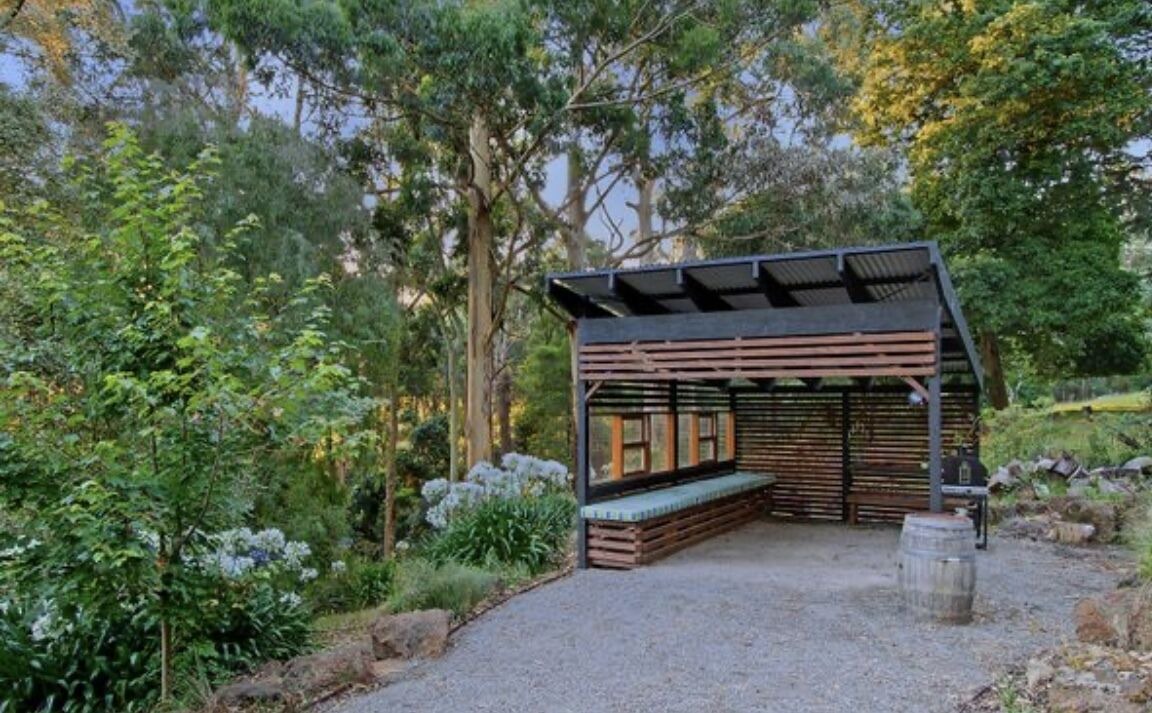 Photo of Outdoor in Tecoma