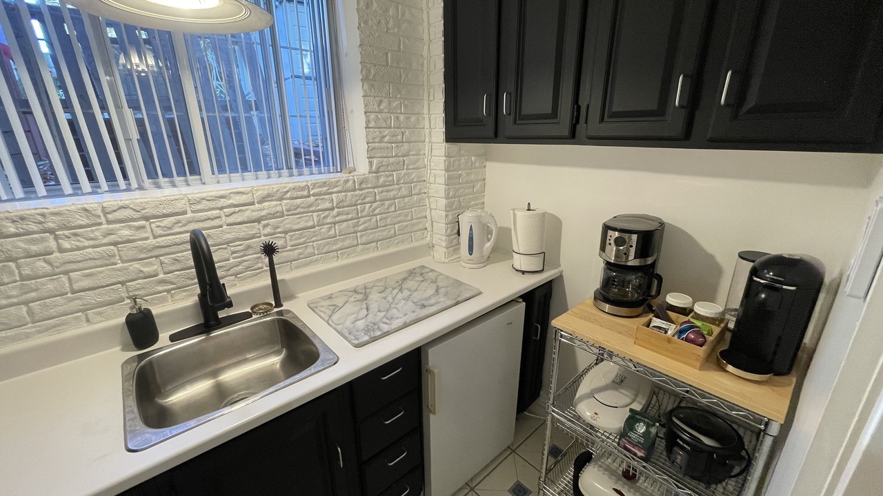 Photo of Kitchen in Cote-Des-Neiges—Notre-Dame-De-Grace