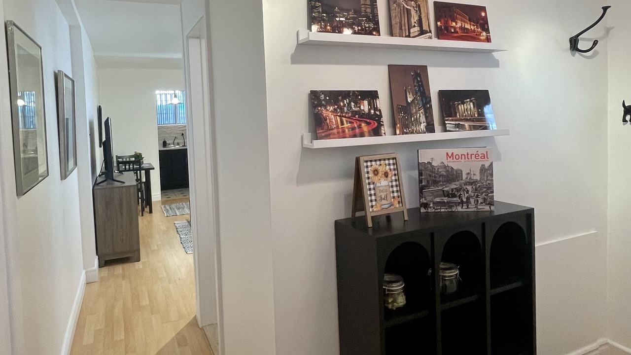 Photo of Others in Cote-Des-Neiges—Notre-Dame-De-Grace