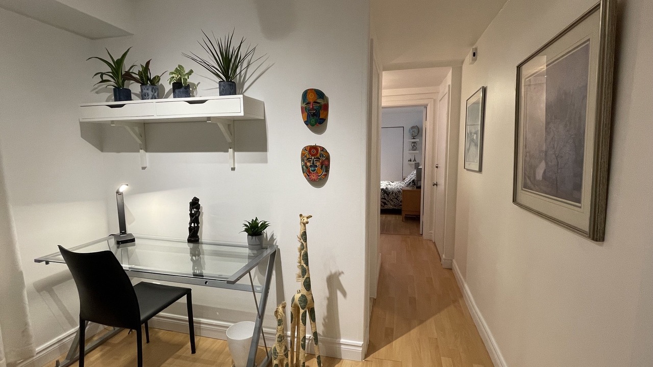 Photo of Others in Cote-Des-Neiges—Notre-Dame-De-Grace