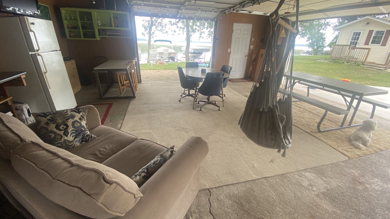 Photo of Livingroom in Alexandria