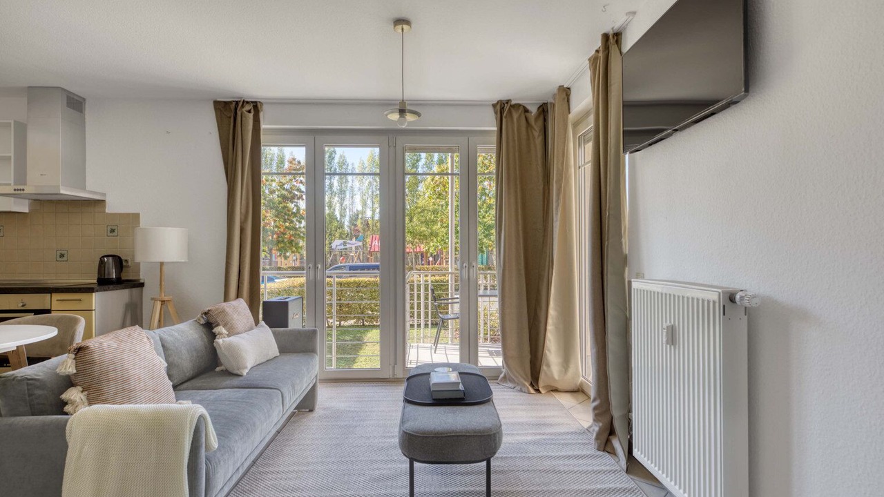 Photo of Livingroom in Cents