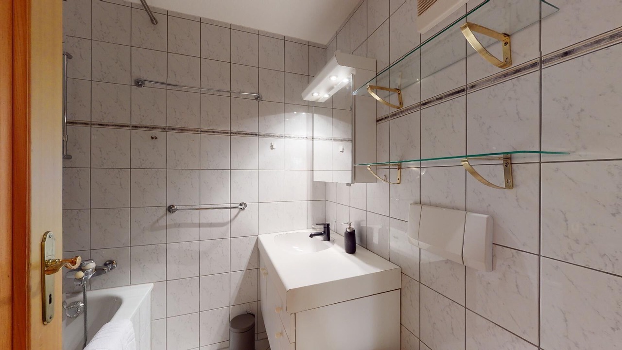 Photo of Bathroom in Champfer