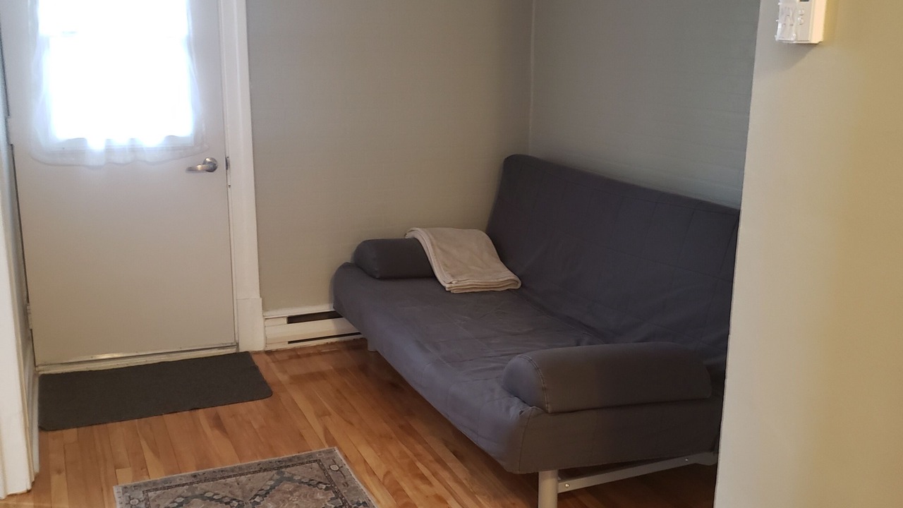 Photo of Livingroom in LaSalle