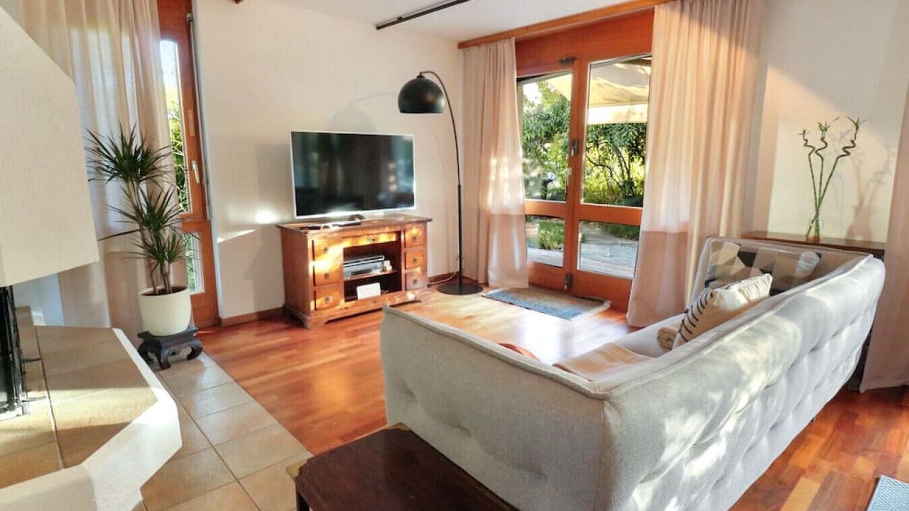 Photo of Livingroom in Meyriez