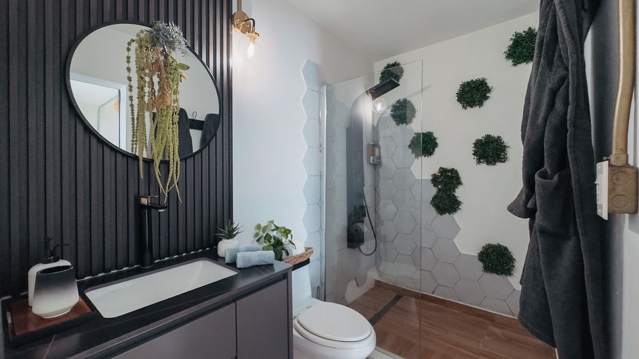 Photo of Bathroom in Factor