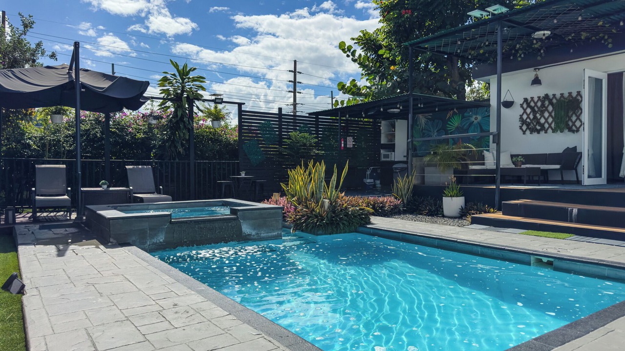 Photo of Outdoor in Factor
