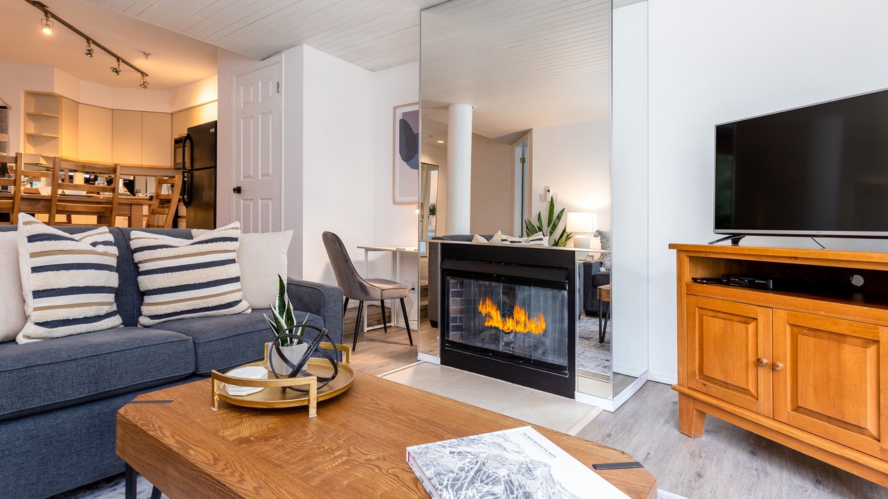 Photo of Livingroom in Blueberry Hill