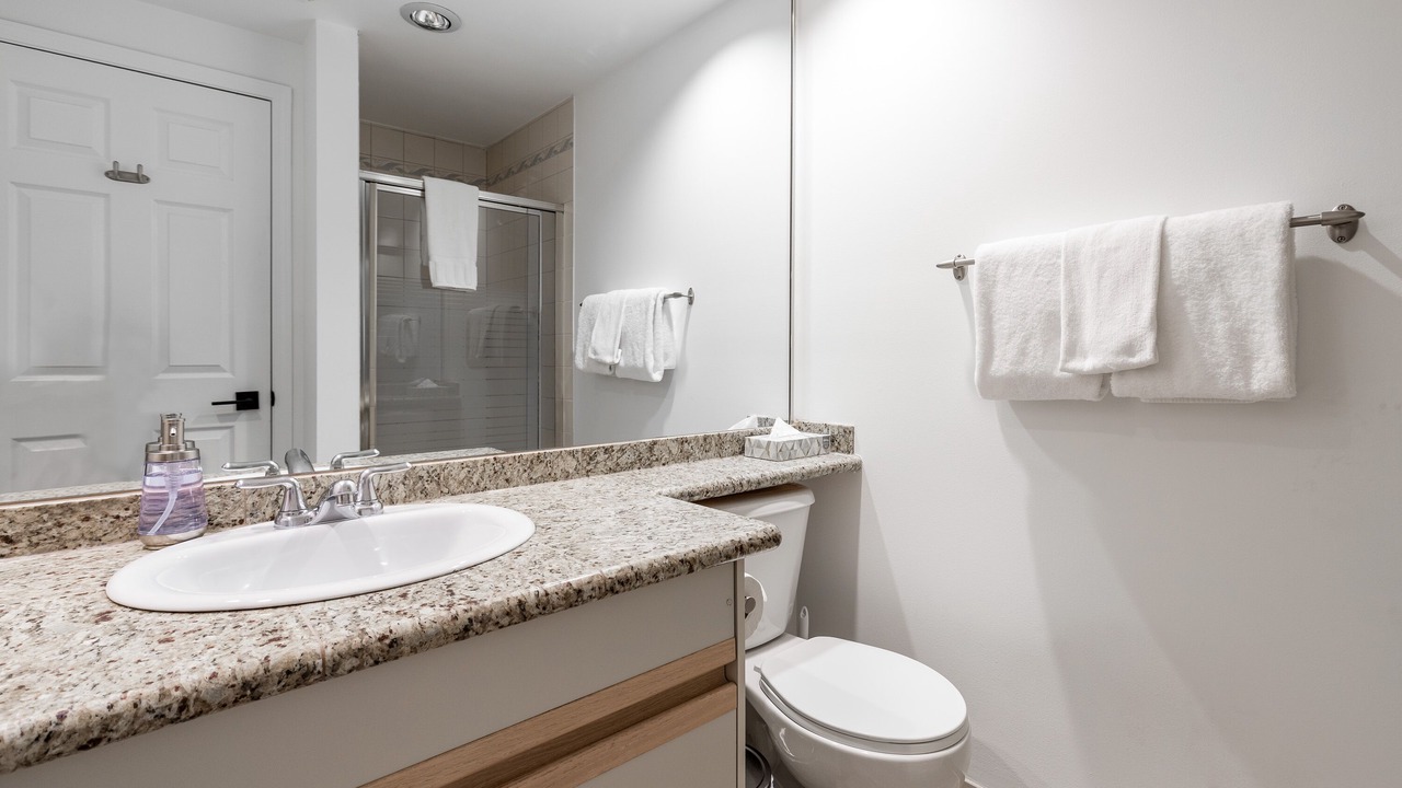 Photo of Bathroom in Blueberry Hill
