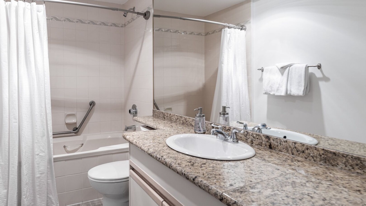 Photo of Bathroom in Blueberry Hill