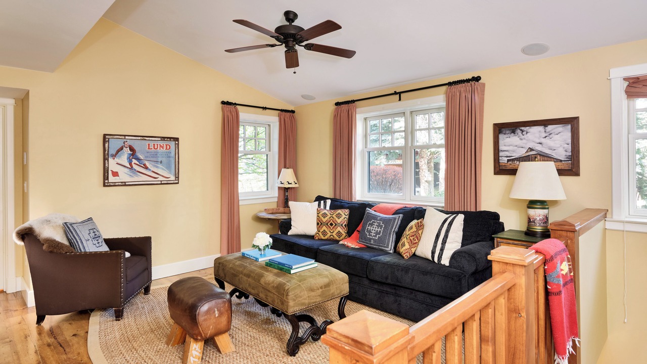 Photo of Livingroom in Snowmass