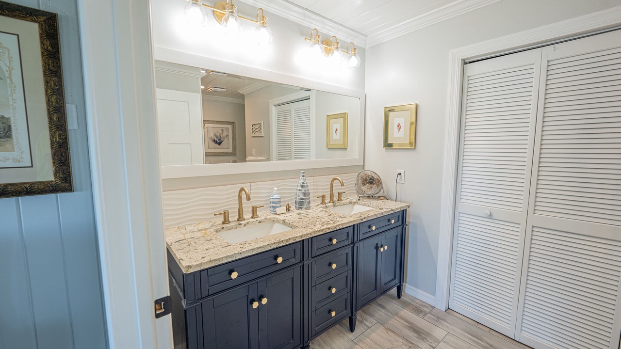 Photo of Bathroom in Treasure Cay