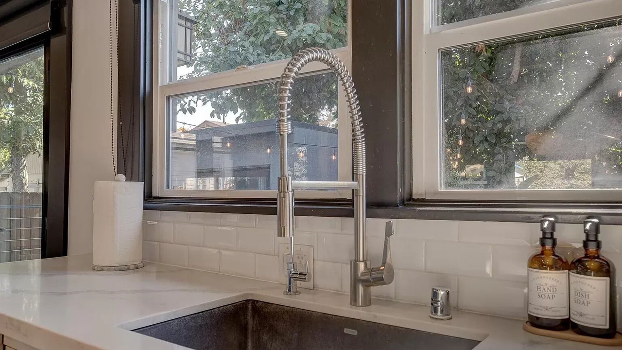 Photo of Bathroom in Los Angeles