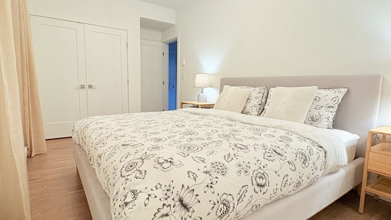 Photo of Bedroom in Burke Mountain