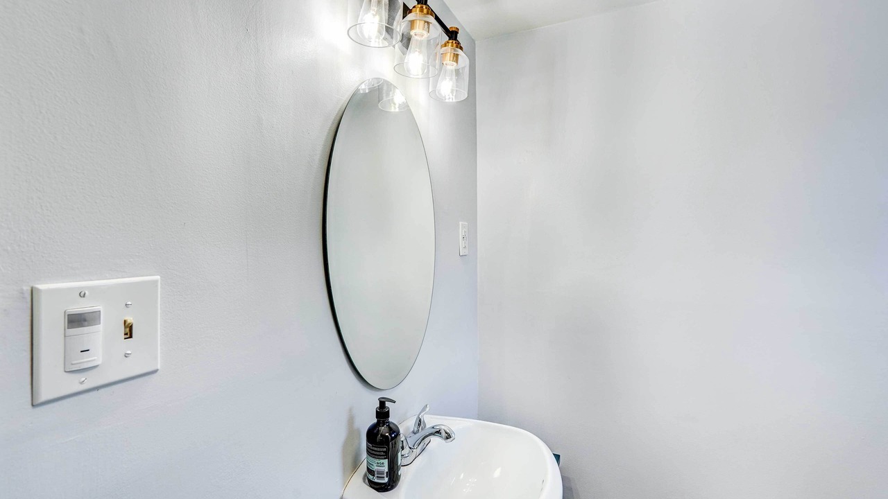 Photo of Bathroom in Troy