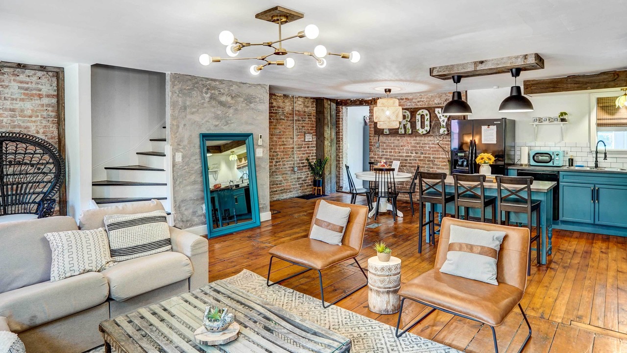 Photo of Livingroom in Troy