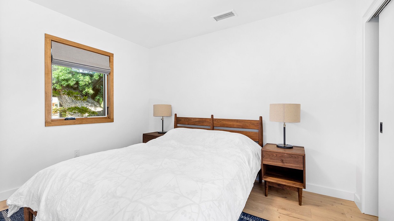 Photo of Bedroom in Mar Vista