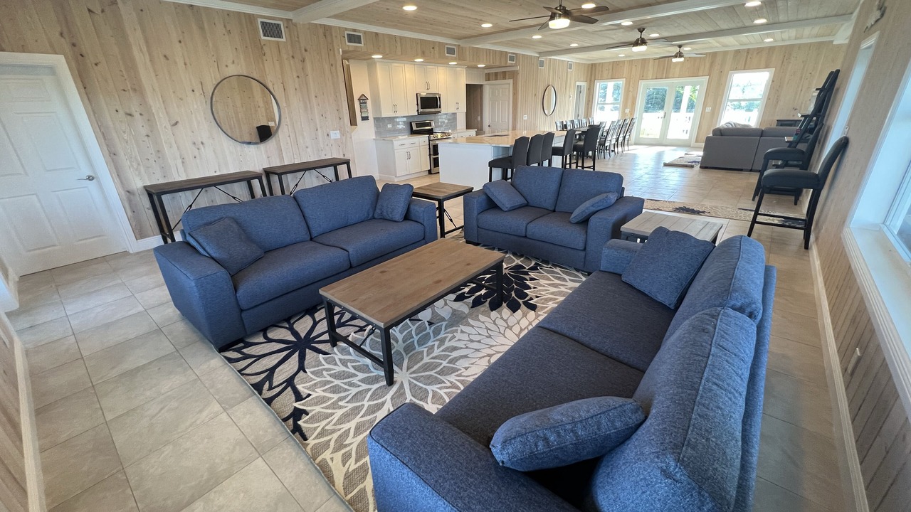 Photo of Livingroom in Hope Town