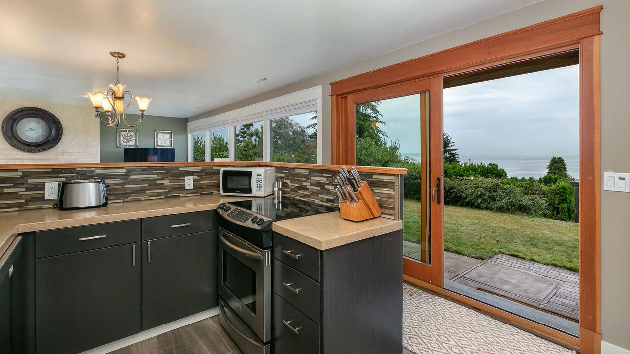 Photo of Kitchen in North Beach/Blue Ridge