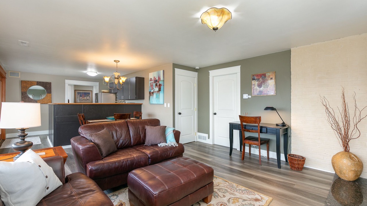 Photo of Livingroom in North Beach/Blue Ridge