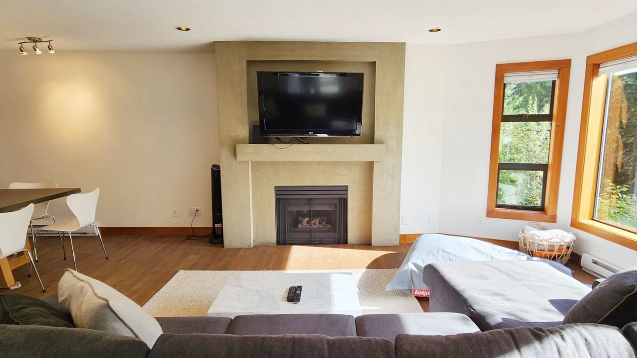 Photo of Livingroom in Blueberry Hill