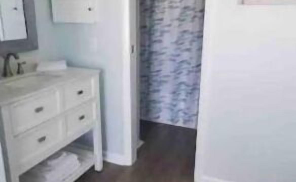 Photo of Bedroom in Oceanmarsh Subdivision