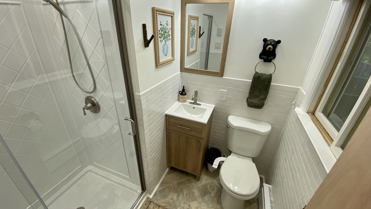 Photo of Bathroom in Woodridge