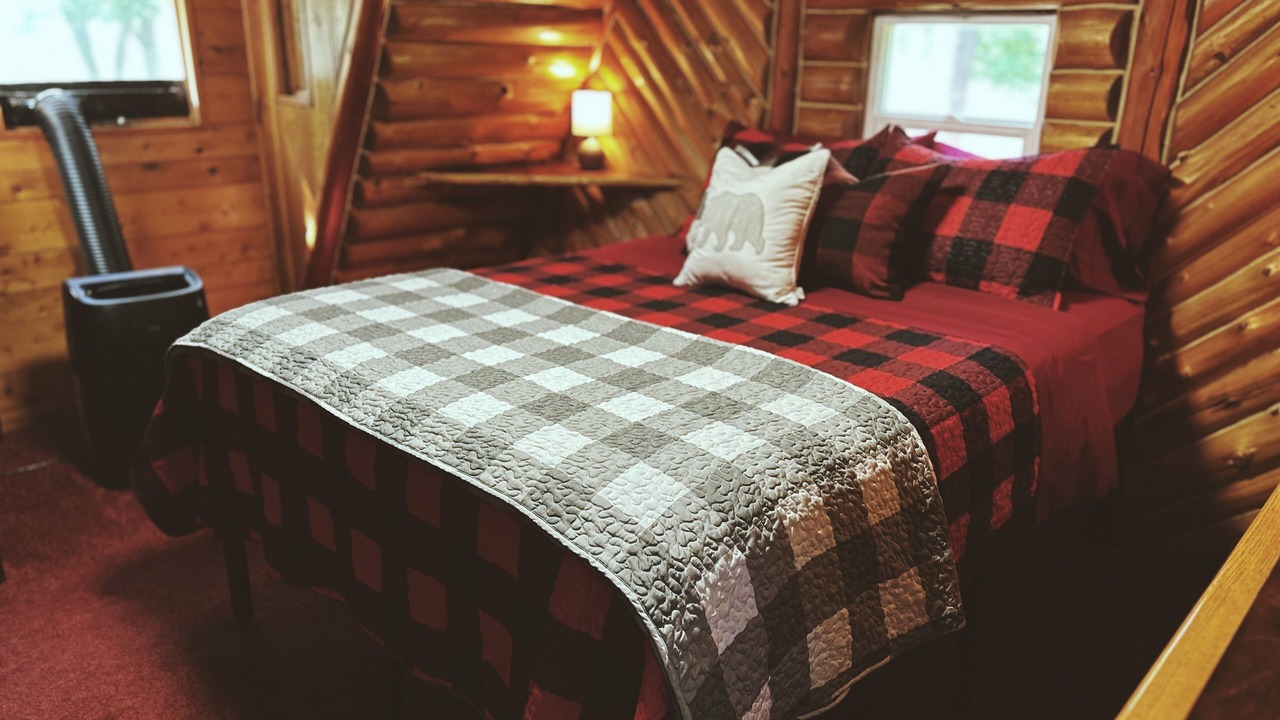 Photo of Bedroom in White Cloud