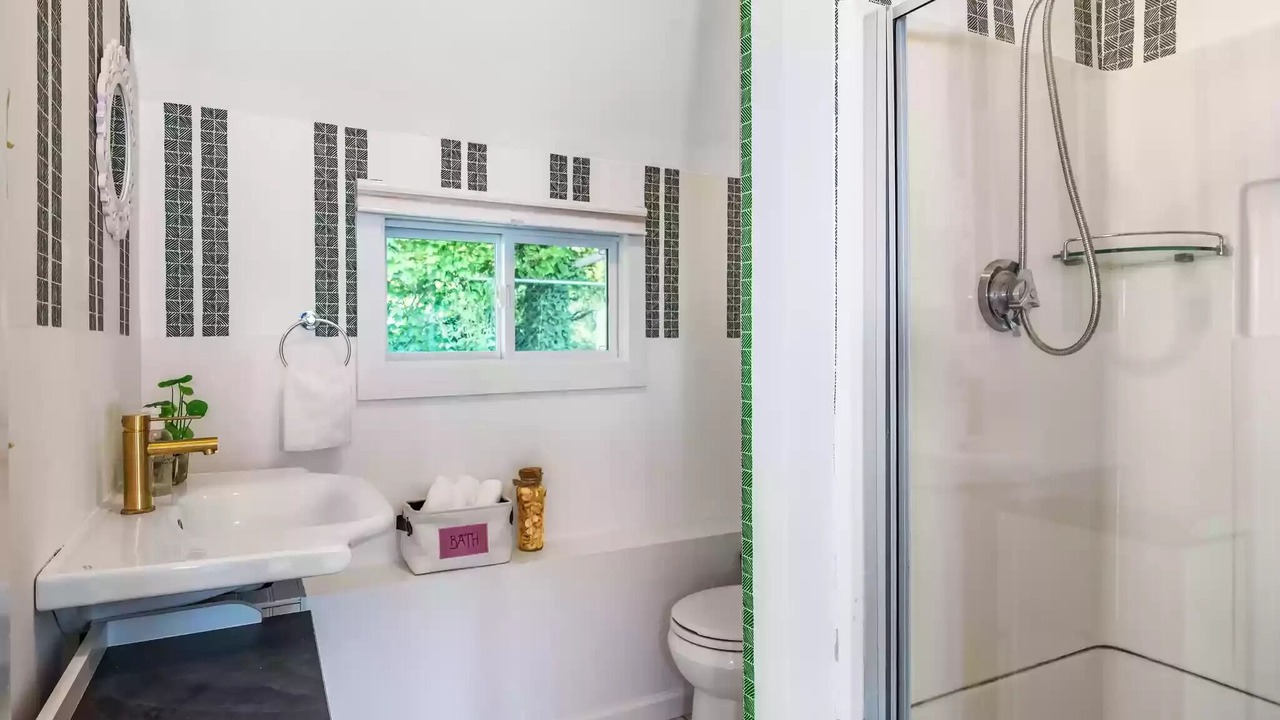 Photo of Bathroom in Madison Center