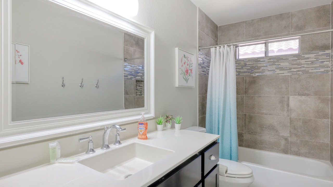 Photo of Bathroom in Foothills