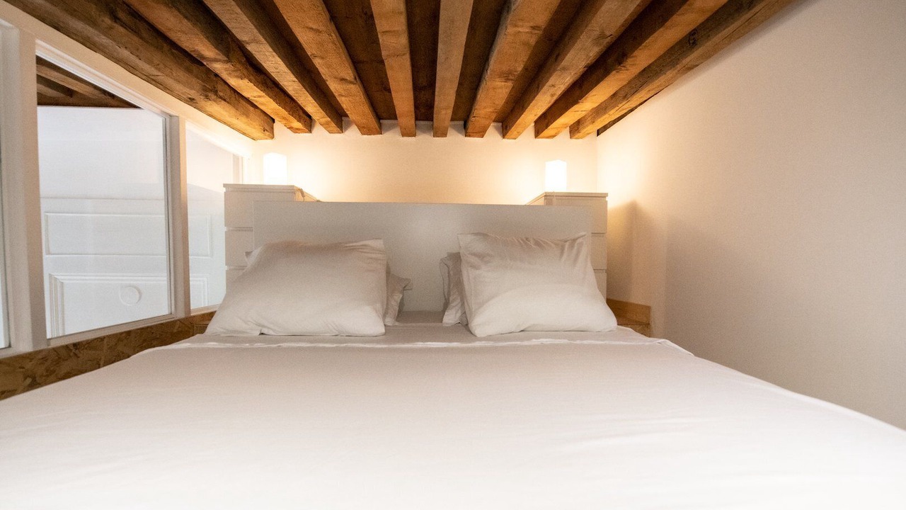 Photo of Bedroom in Griffon - Royale