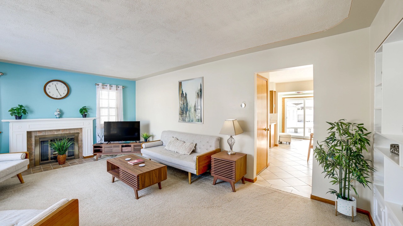 Photo of Livingroom in Creston
