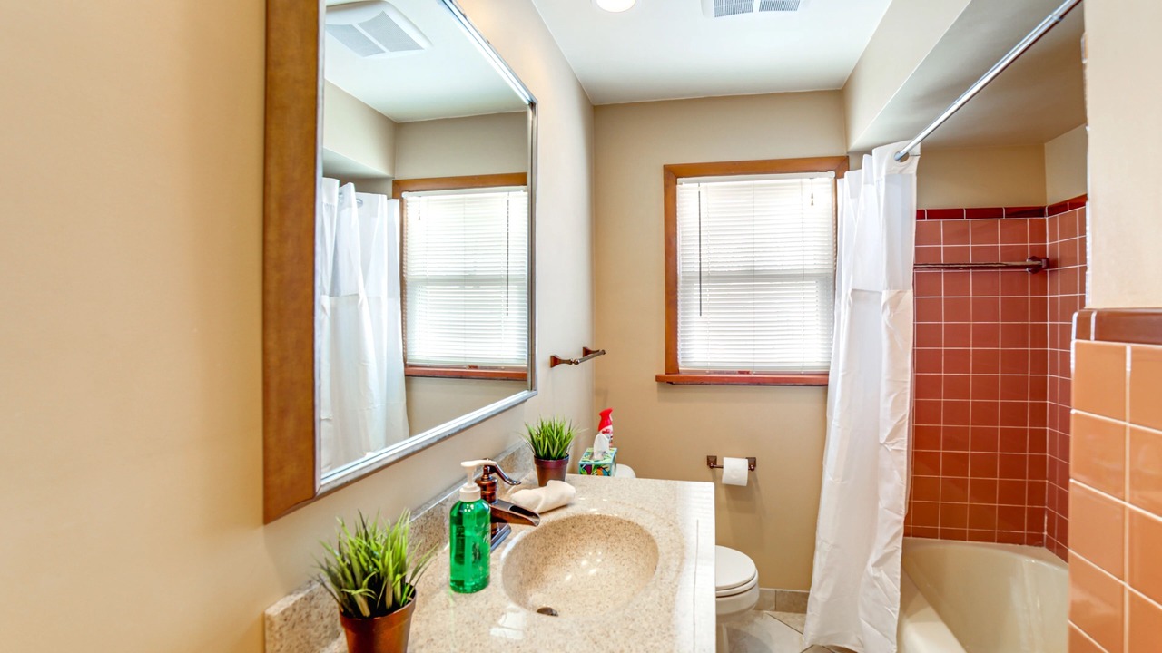 Photo of Bathroom in Creston