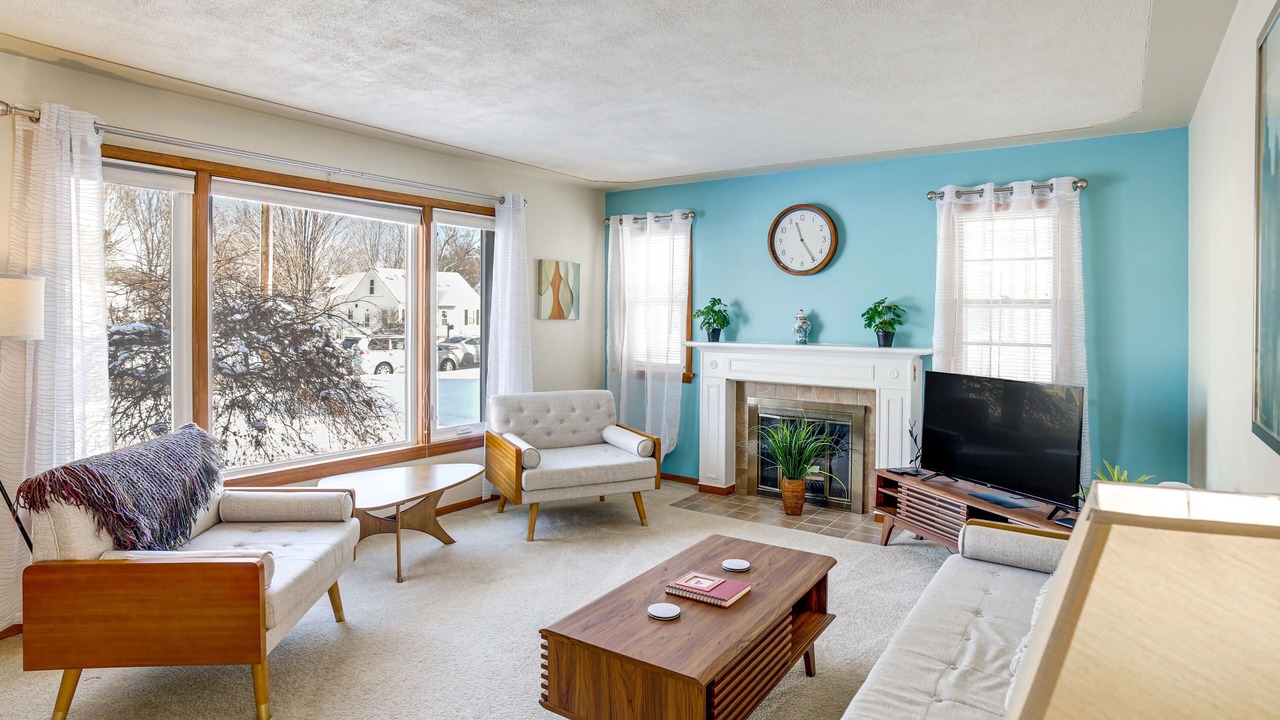 Photo of Livingroom in Creston