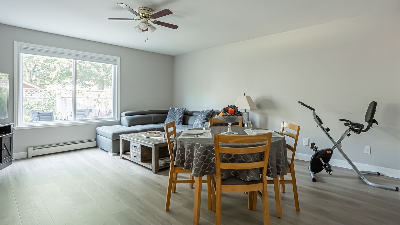 Photo of Bedroom in Maple Ridge