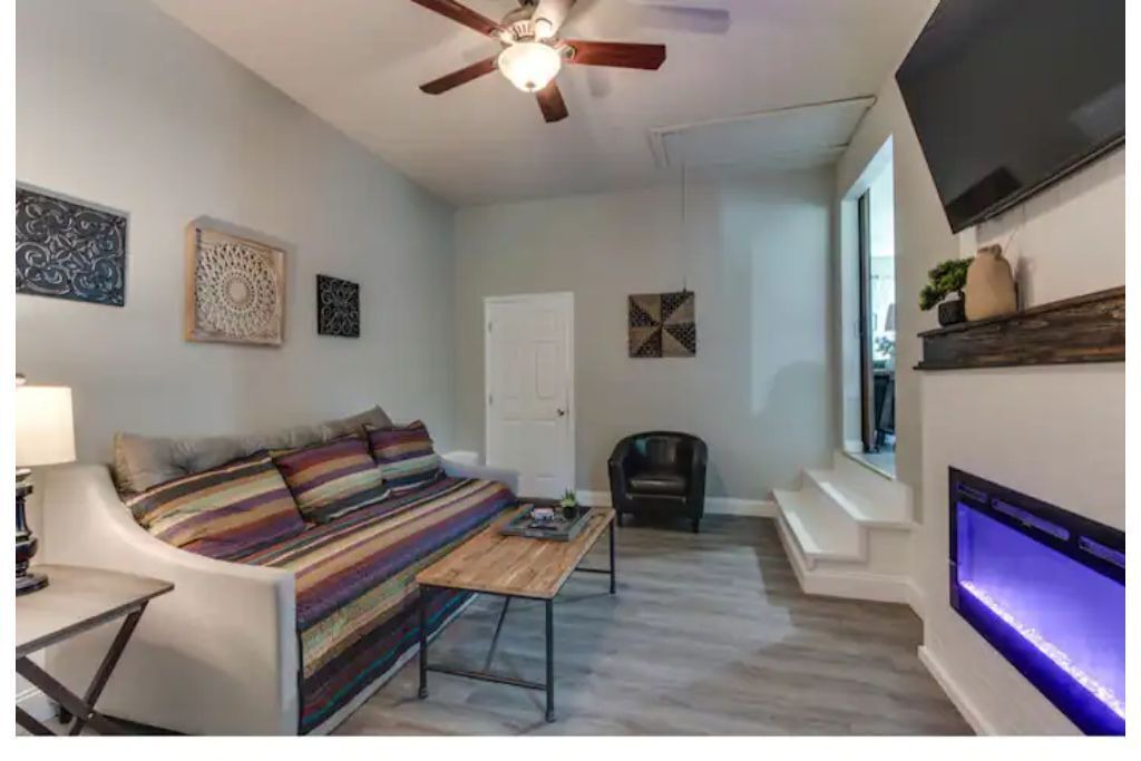 Photo of Livingroom in Lewisburg