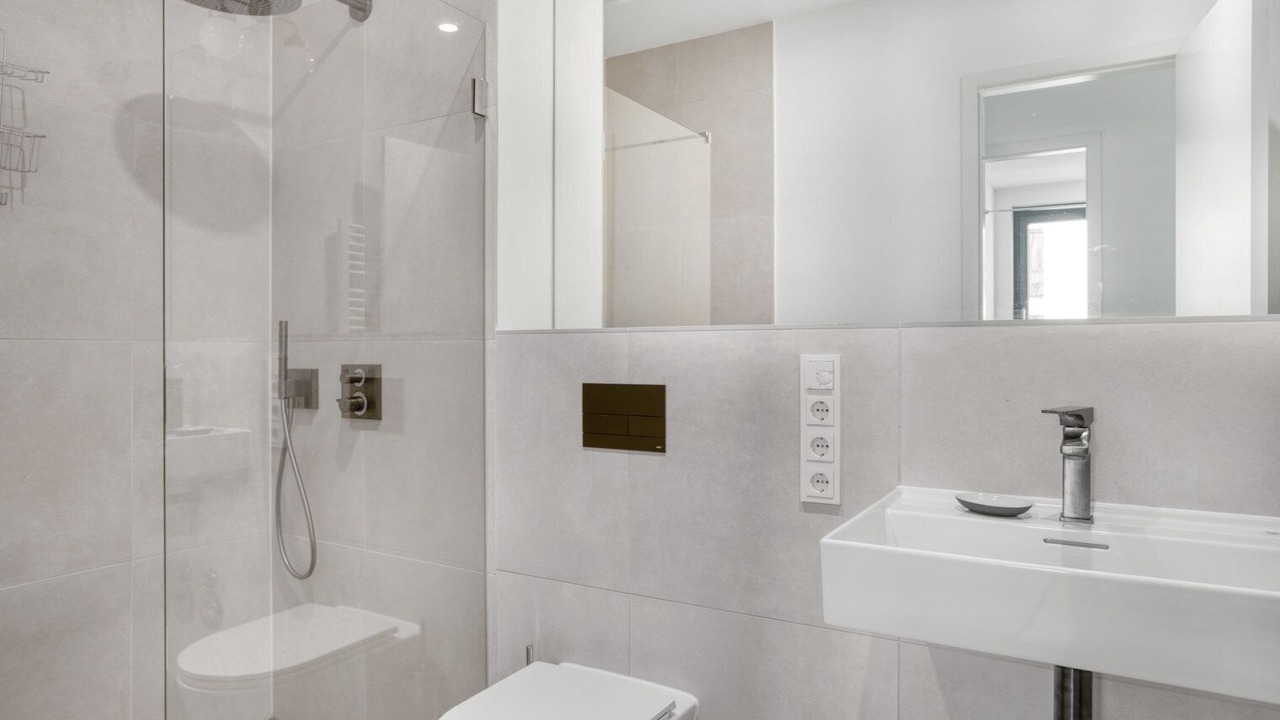 Photo of Bathroom in Tiergarten