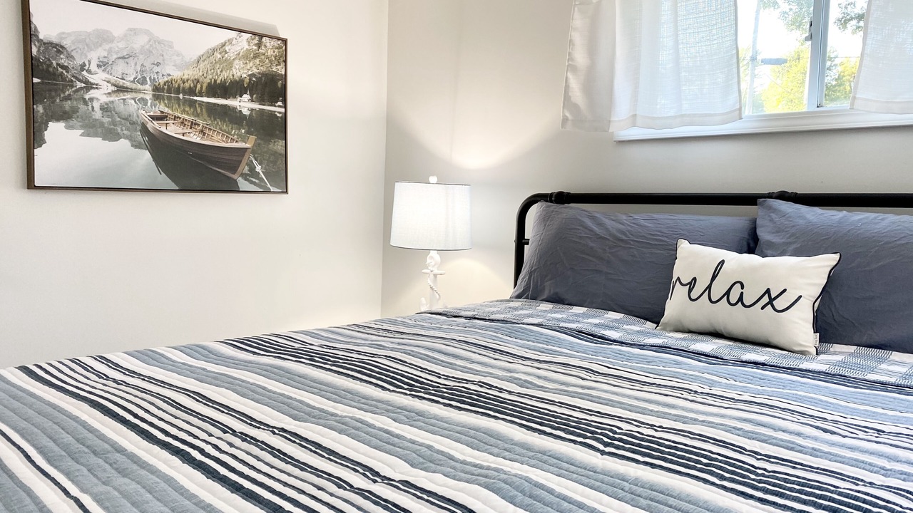 Photo of Bedroom in Lakeview