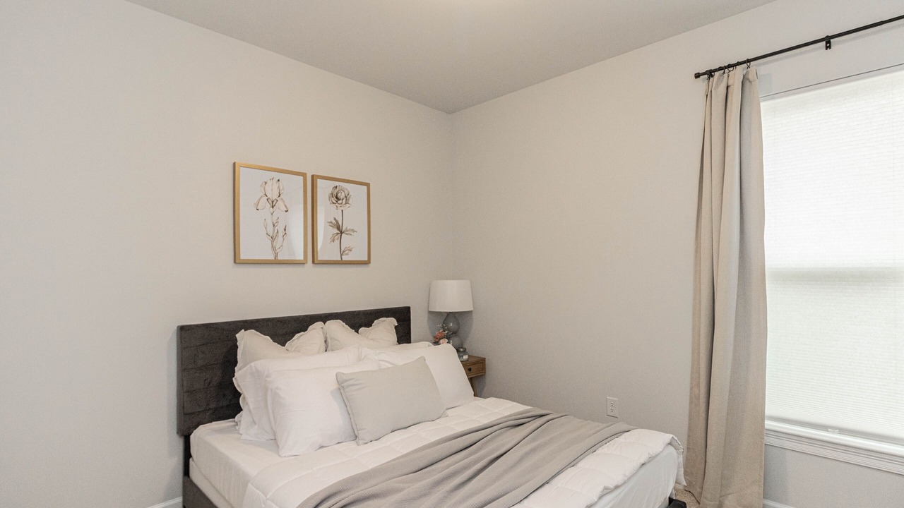Photo of Bedroom in Milton