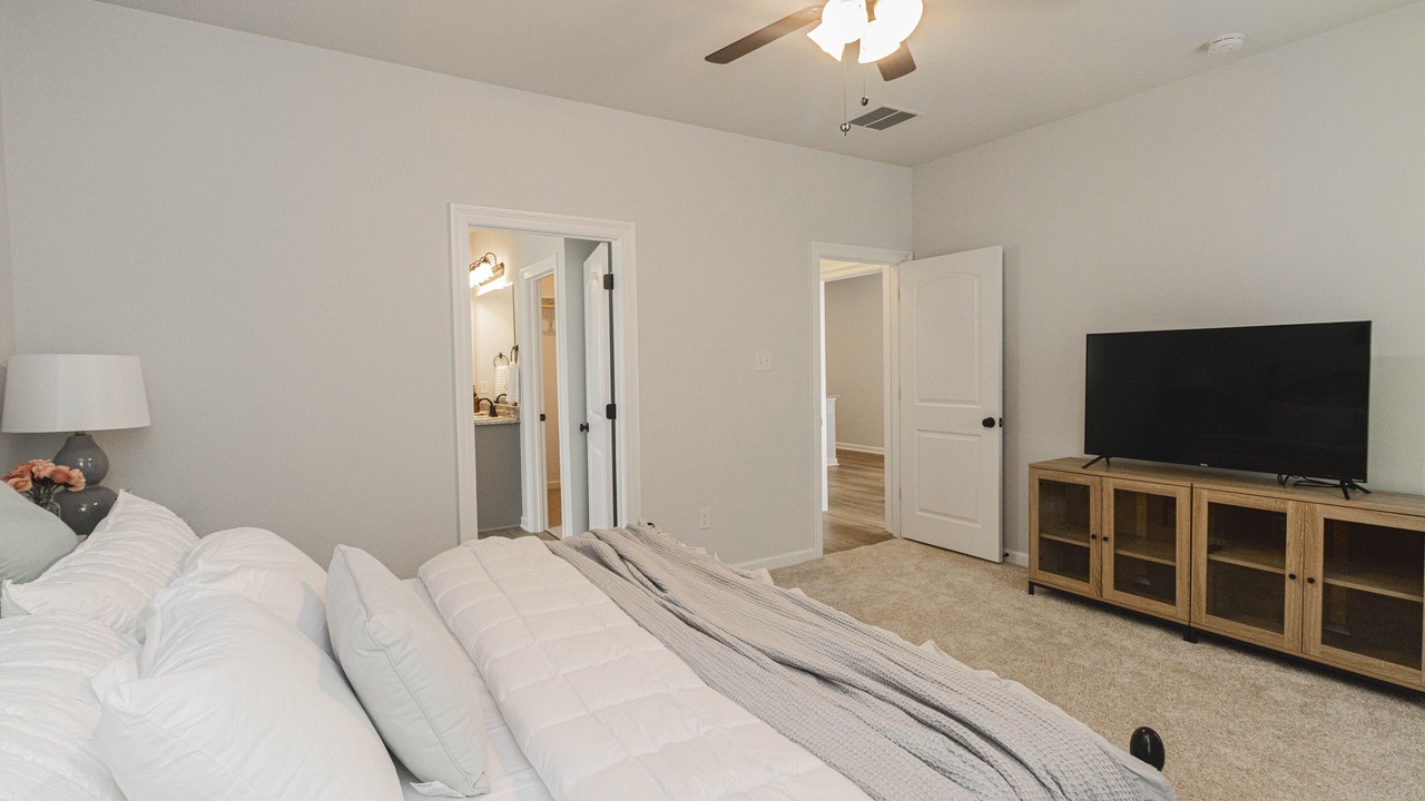 Photo of Bedroom in Milton