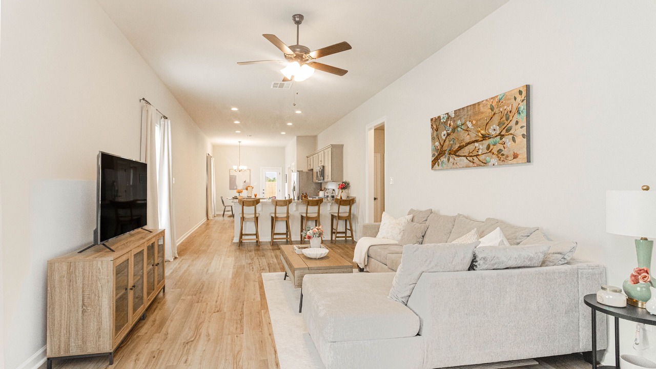 Photo of Livingroom in Milton