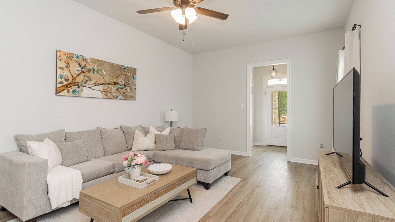 Photo of Livingroom in Milton