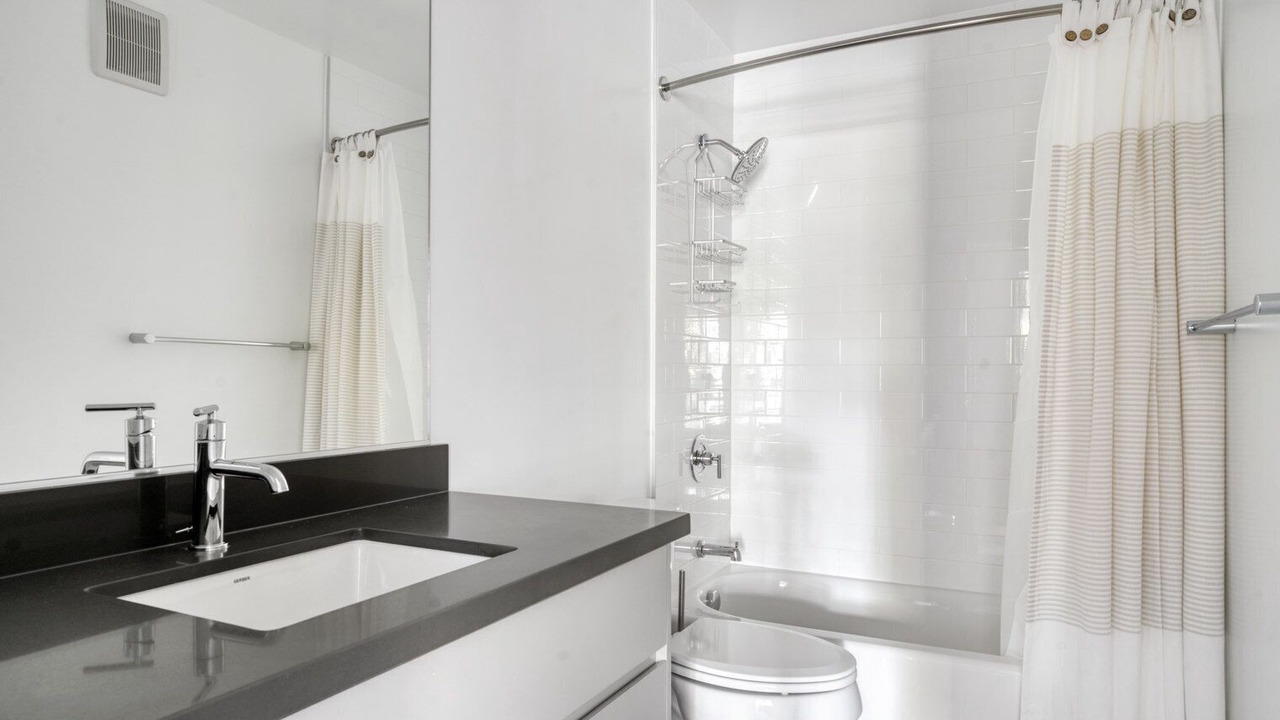 Photo of Bathroom in Sharon Heights