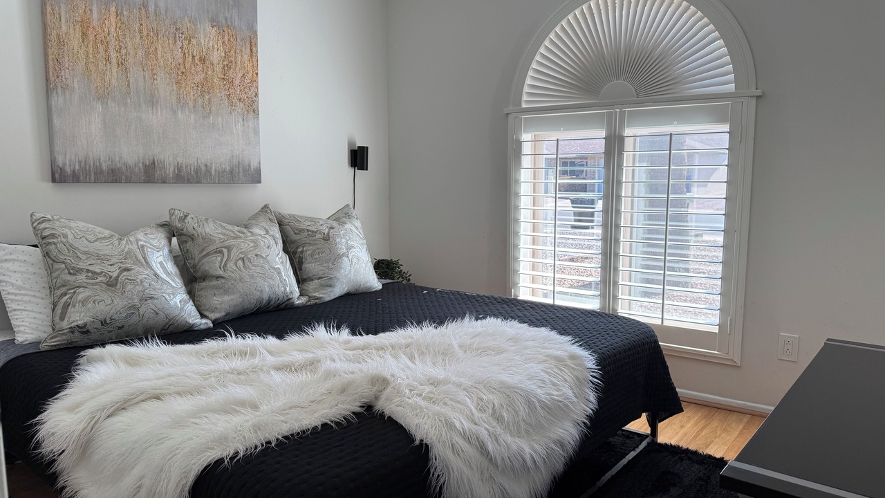 Photo of Bedroom in Mesa Grande