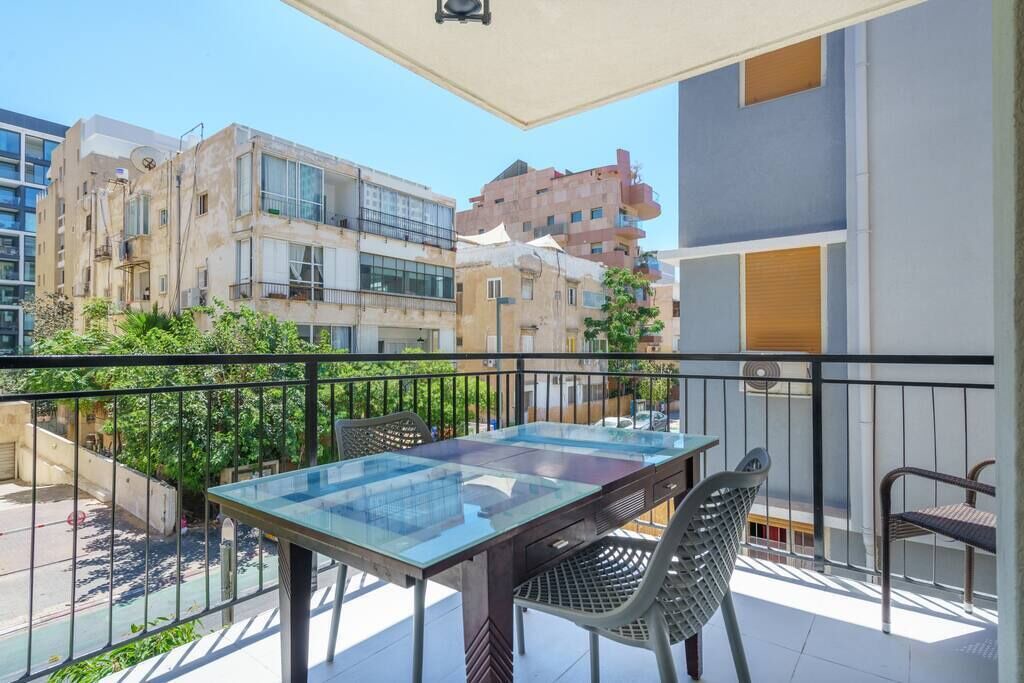 Photo of Outdoor in Kerem HaTeimanim