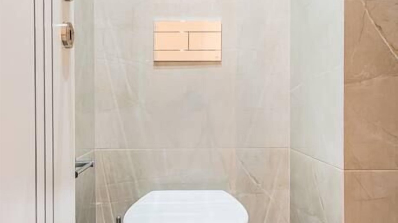 Photo of Bathroom in Kerem HaTeimanim