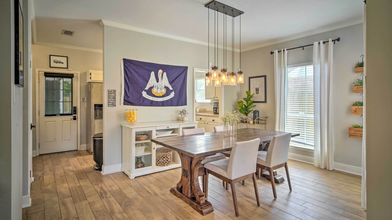 Photo of Livingroom in Highlands - Perkins